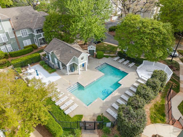 1031 Nicholwood Drive 205, Raleigh, NC 27605