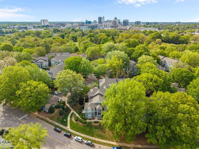 1031 Nicholwood Drive 205, Raleigh, NC 27605