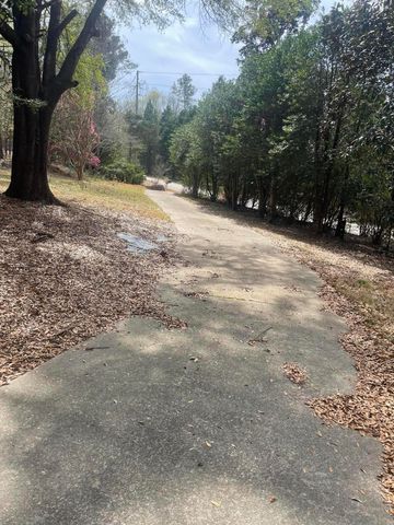 1343 Barnwell Drive, Sumter, SC 29154