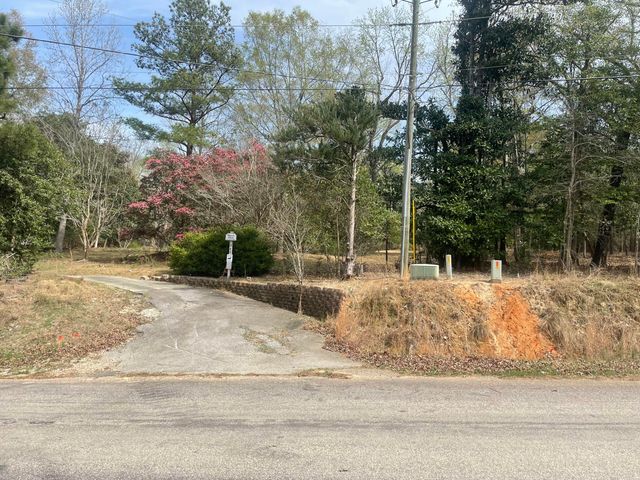 1343 Barnwell Drive, Sumter, SC 29154