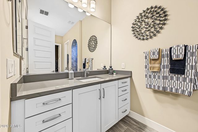 1822 E Canyon Way, Chandler, AZ 85249