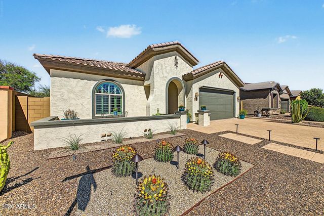 1822 E Canyon Way, Chandler, AZ 85249