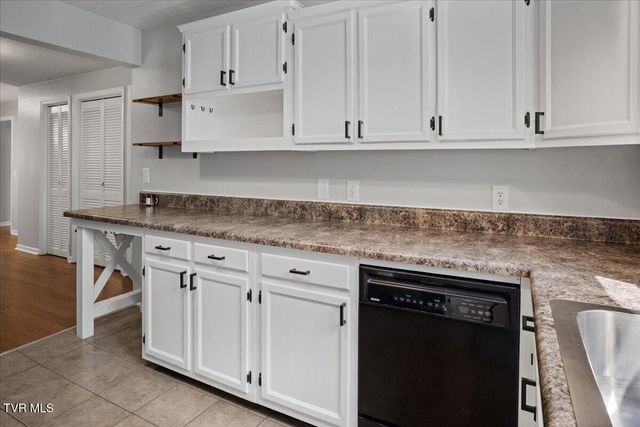 470 Shady View Road, Kingsport, TN 37664