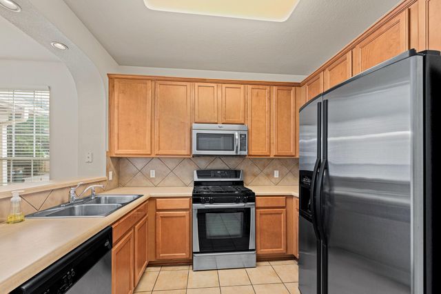 16100 S Great Oaks DR 1302, Round Rock, TX 78681