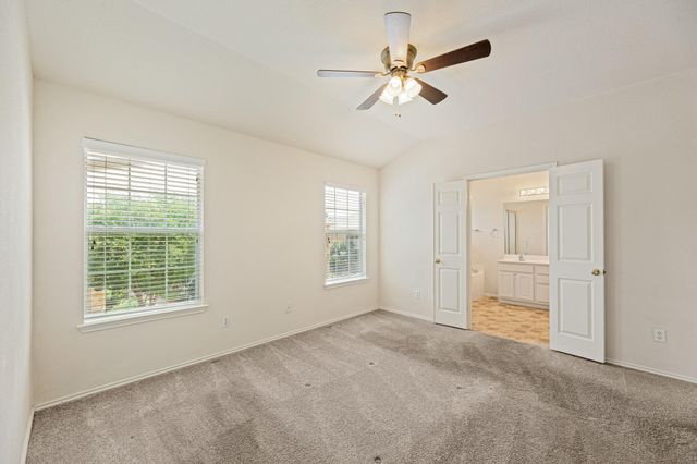 16100 S Great Oaks DR 1302, Round Rock, TX 78681