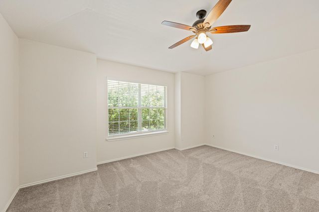 16100 S Great Oaks DR 1302, Round Rock, TX 78681