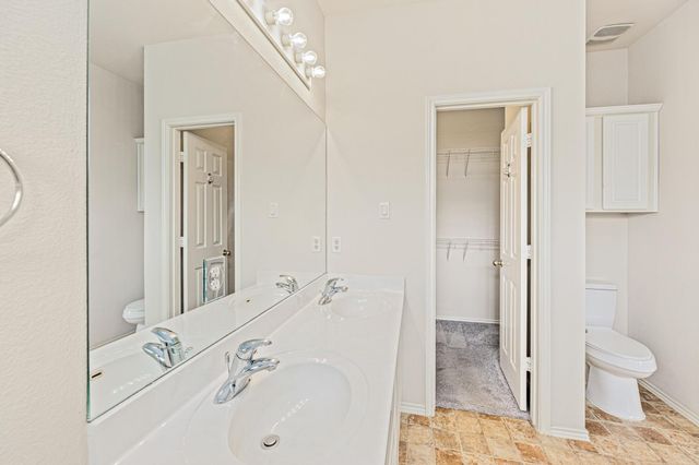 16100 S Great Oaks DR 1302, Round Rock, TX 78681