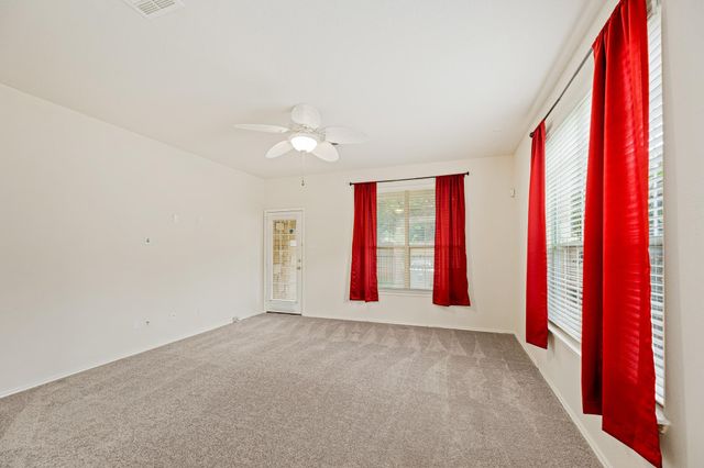 16100 S Great Oaks DR 1302, Round Rock, TX 78681