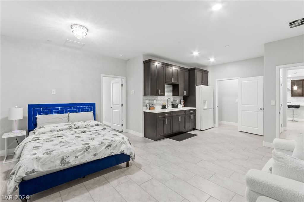 7847 Skyler Falls Lane, North Las Vegas, NV 89084 — photo 4