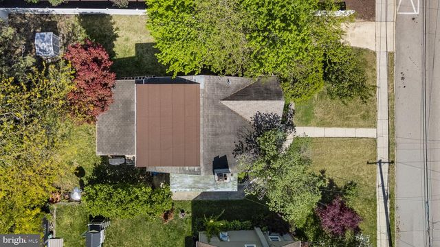 225 FOLSOM AVE, Folsom, PA 19033