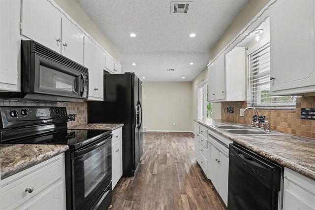 2600 SW 69th Street, Oklahoma City, OK 73159