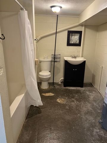 8930 LAKE HARDEMAN RD, Saulsbury, TN 38067