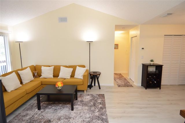 10263 GANDY BOULEVARD N 414, St Petersburg, FL 33702