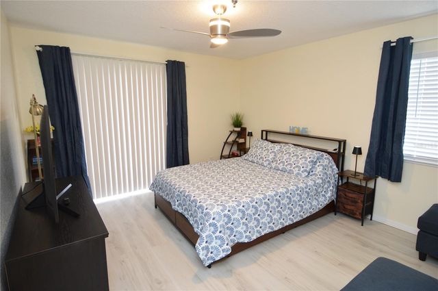 10263 GANDY BOULEVARD N 414, St Petersburg, FL 33702