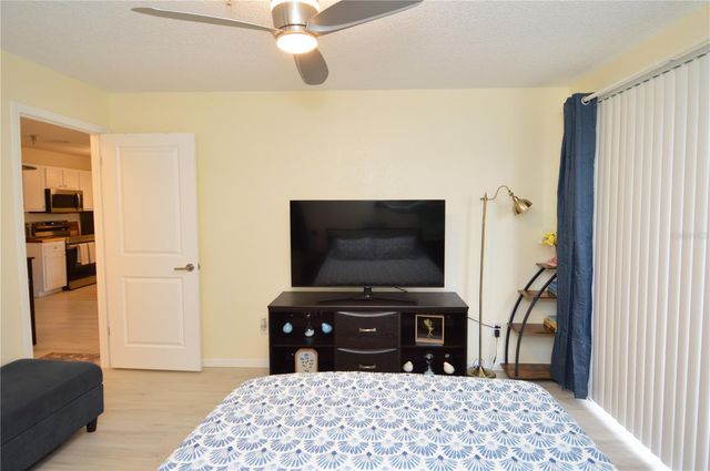 10263 GANDY BOULEVARD N 414, St Petersburg, FL 33702