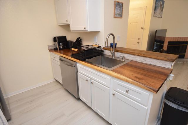 10263 GANDY BOULEVARD N 414, St Petersburg, FL 33702