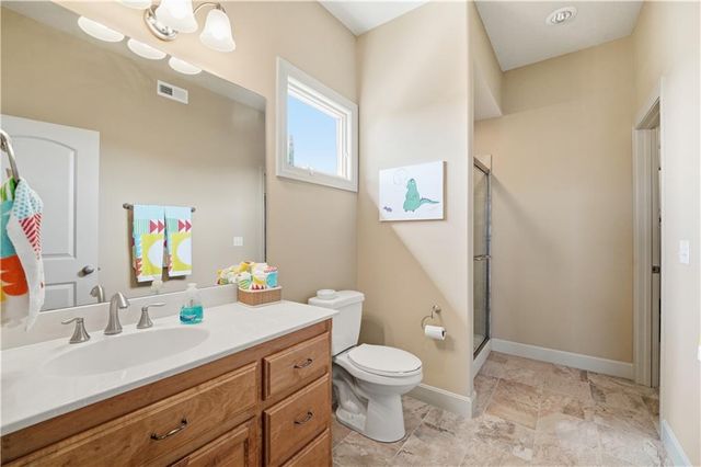 9162 COTTONWOOD CANYON Drive, Lenexa, KS 66219