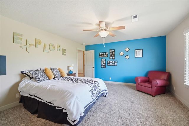 9162 COTTONWOOD CANYON Drive, Lenexa, KS 66219