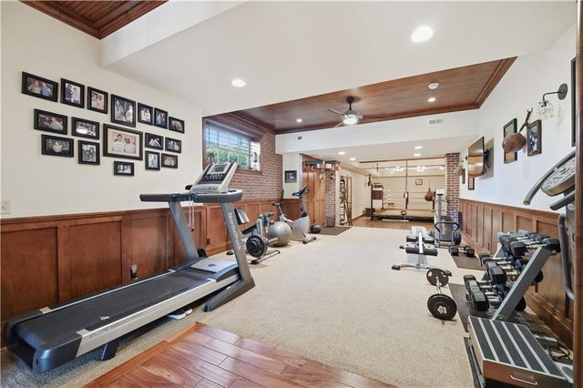 9162 COTTONWOOD CANYON Drive, Lenexa, KS 66219