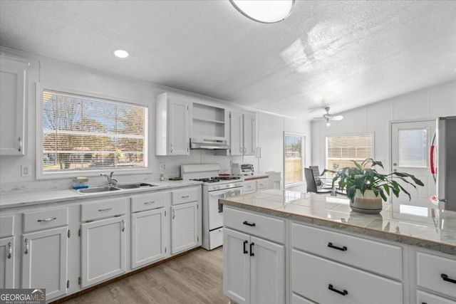 214 Nassau Circle, Chatsworth, GA 30705