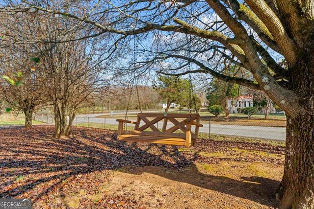 214 Nassau Circle, Chatsworth, GA 30705