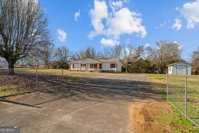 214 Nassau Circle, Chatsworth, GA 30705