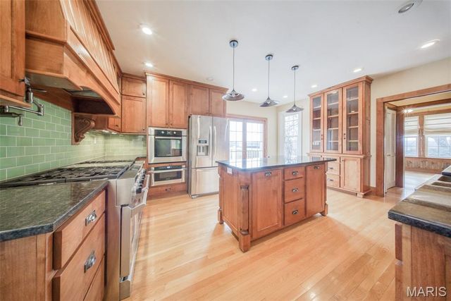 1601 E State Route 72, Rolla, MO 65401