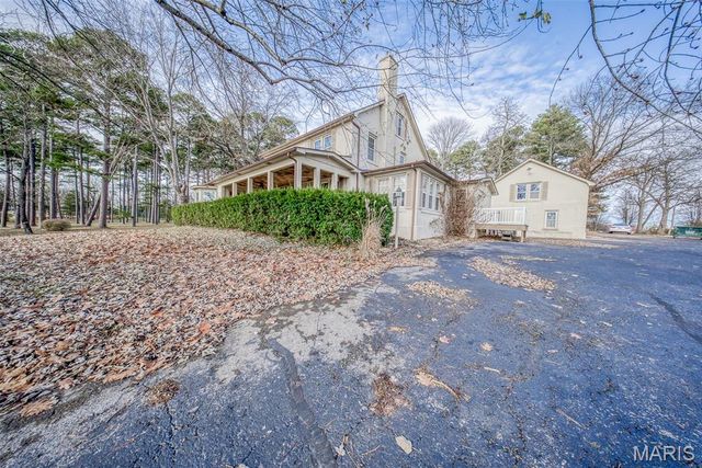 1601 E State Route 72, Rolla, MO 65401