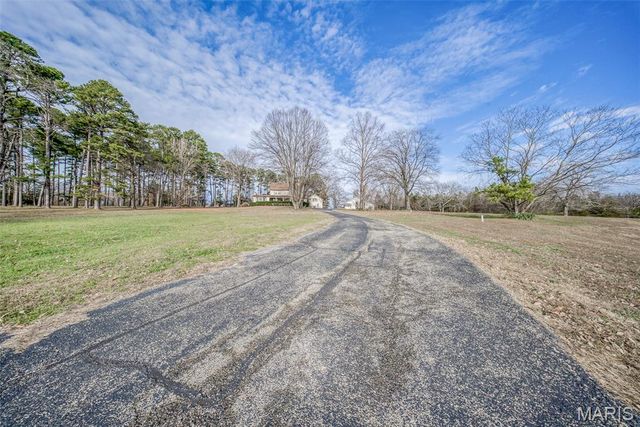 1601 E State Route 72, Rolla, MO 65401