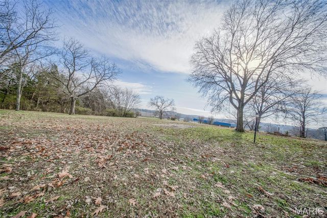 1601 E State Route 72, Rolla, MO 65401