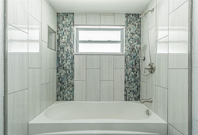 1125 FERNWOOD DRIVE, Holiday, FL 34690