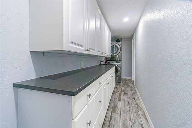 1125 FERNWOOD DRIVE, Holiday, FL 34690