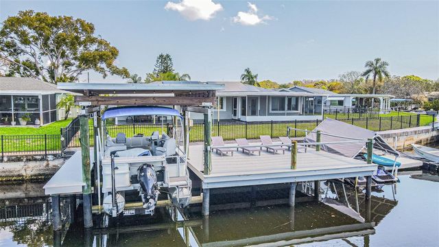 1125 FERNWOOD DRIVE, Holiday, FL 34690