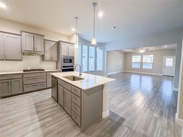 1004 Westwood Lane, Argyle, TX 76226