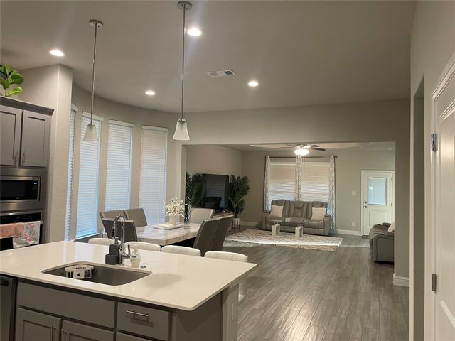 1004 Westwood Lane, Argyle, TX 76226