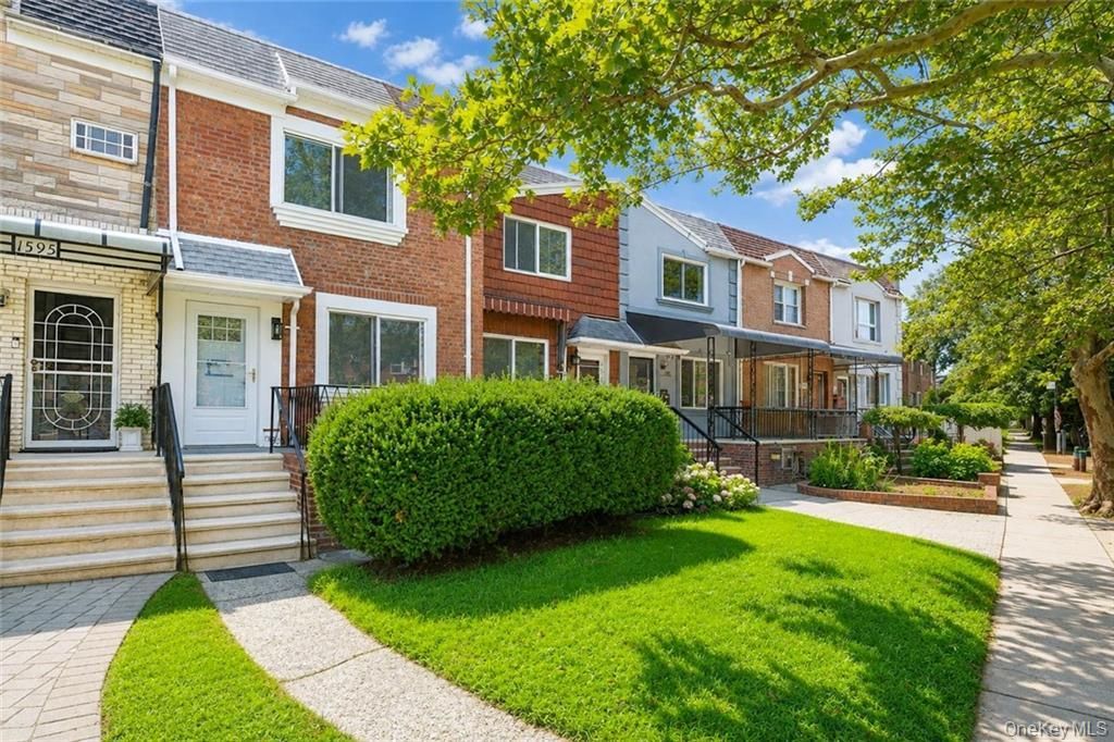 1593 Independence Avenue, Brooklyn, NY 11228 — photo 2