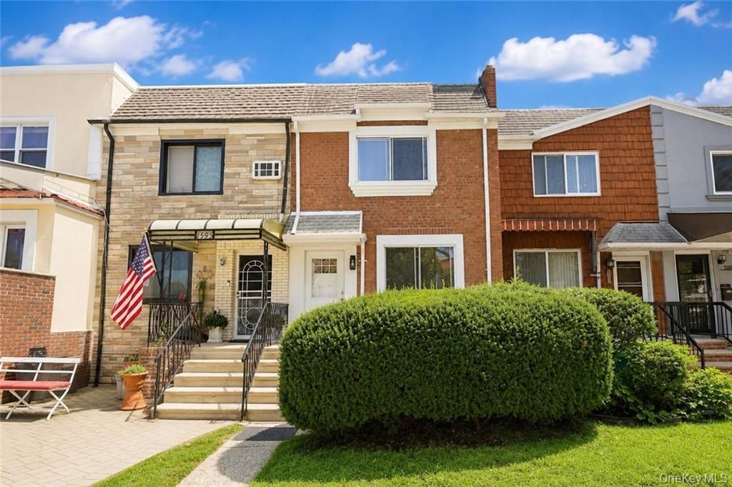 1593 Independence Avenue, Brooklyn, NY 11228 — photo 3
