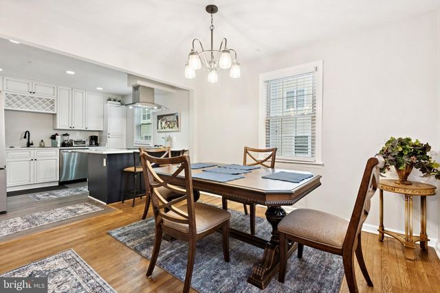 805 SPA RD, Annapolis, MD 21401
