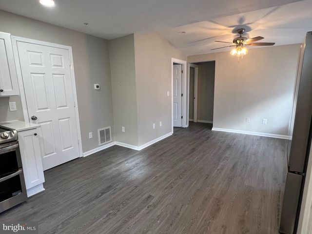 805 SPA RD, Annapolis, MD 21401