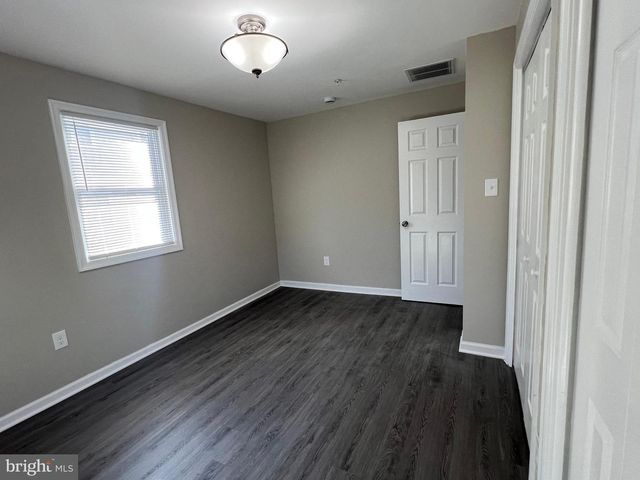 805 SPA RD, Annapolis, MD 21401
