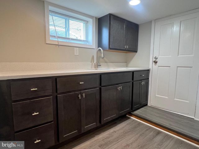 805 SPA RD, Annapolis, MD 21401