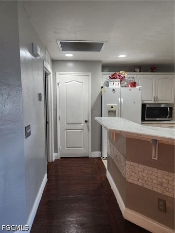 3201 6th ST W, Lehigh Acres, FL 33971