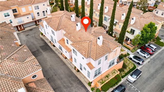 8125 E Santo Court, Anaheim Hills, CA 92808