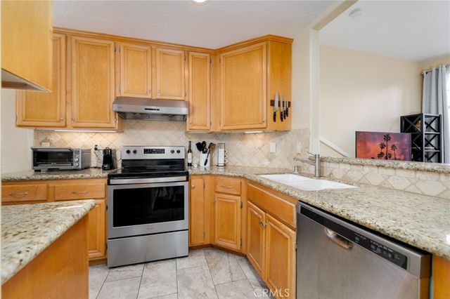 8125 E Santo Court, Anaheim Hills, CA 92808