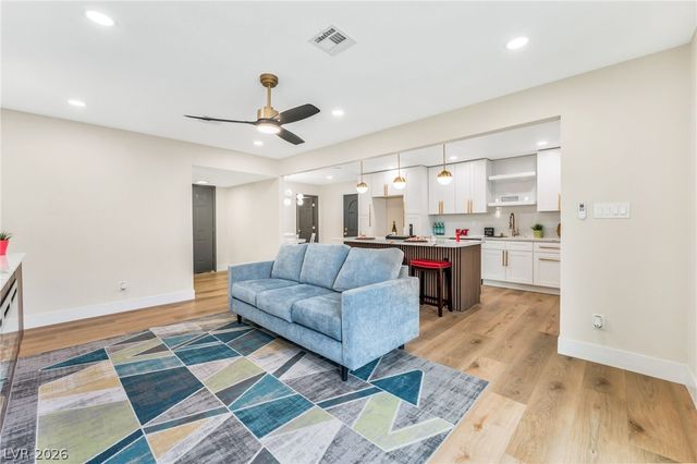 2301 Palora Avenue, Las Vegas, NV 89169