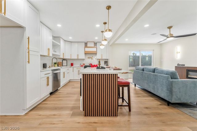 2301 Palora Avenue, Las Vegas, NV 89169