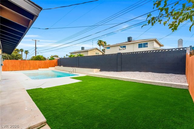 2301 Palora Avenue, Las Vegas, NV 89169