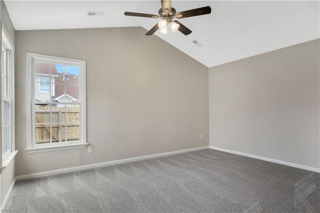 106 Fernwood BND, Yorktown, VA 23692