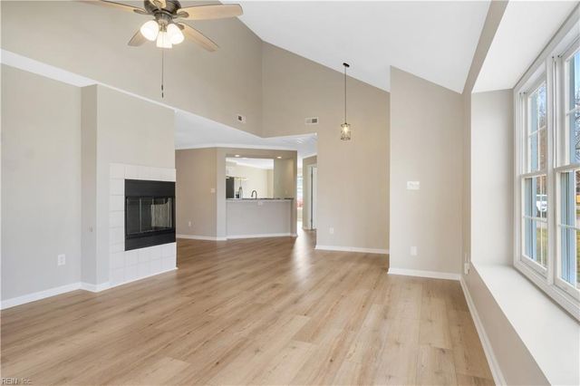 106 Fernwood BND, Yorktown, VA 23692