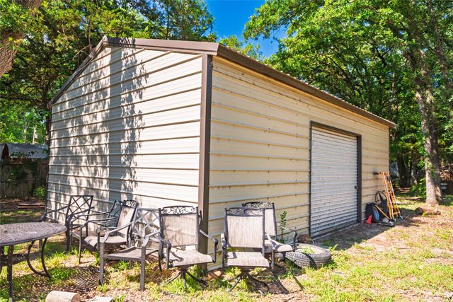 10268 Tanglewood Circle, Wills Point, TX 75169